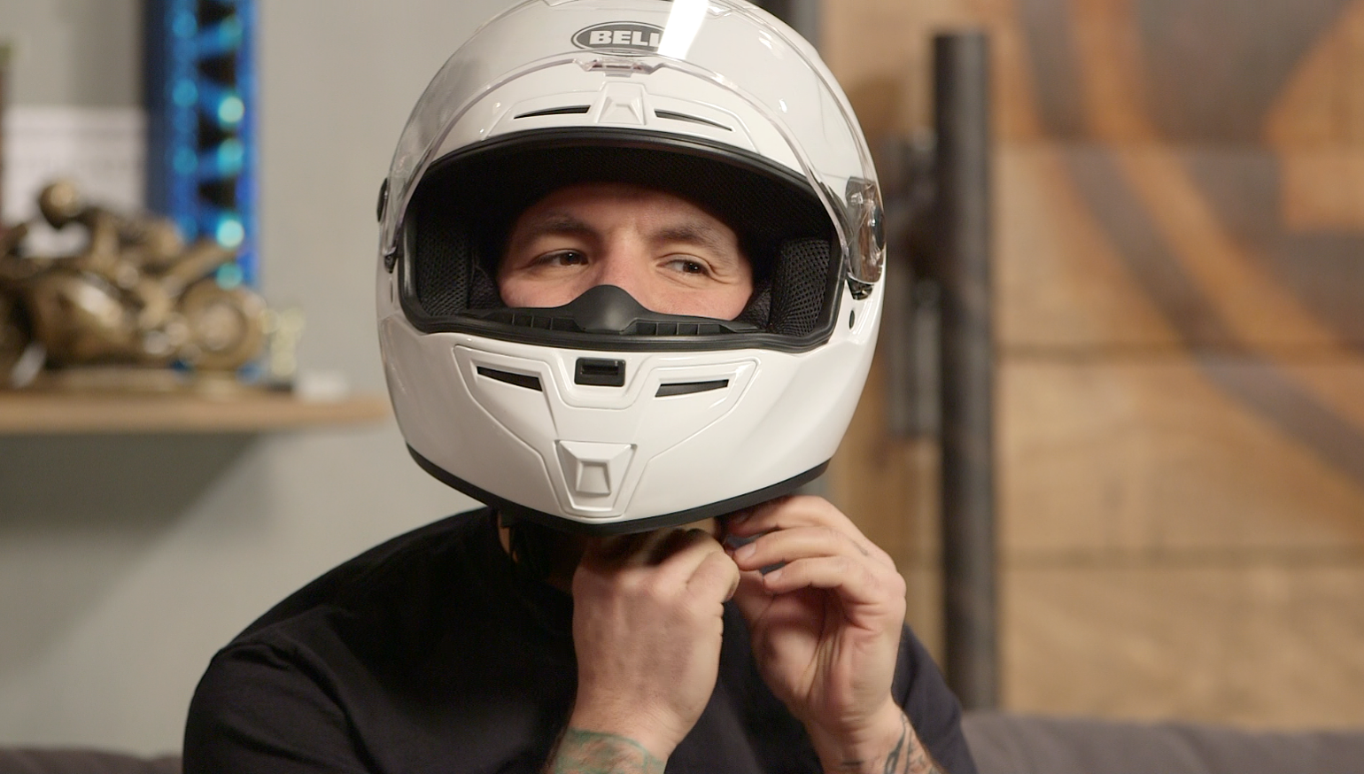 Does the Size of My Motorcycle Helmet Really Matter?